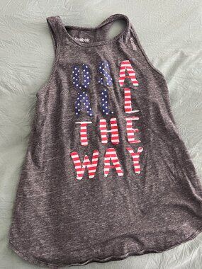 Reebok USA All The Way Patriotic Racerback Tank Top Women’s Medium Gray Graphic